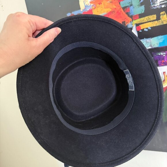 Isabelle Recanati Black Felt Hat with Sculpted Satin Flowers Dramatic Gothic Ele - Picture 10 of 16